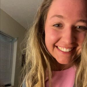 Meet your Posher, Carmen